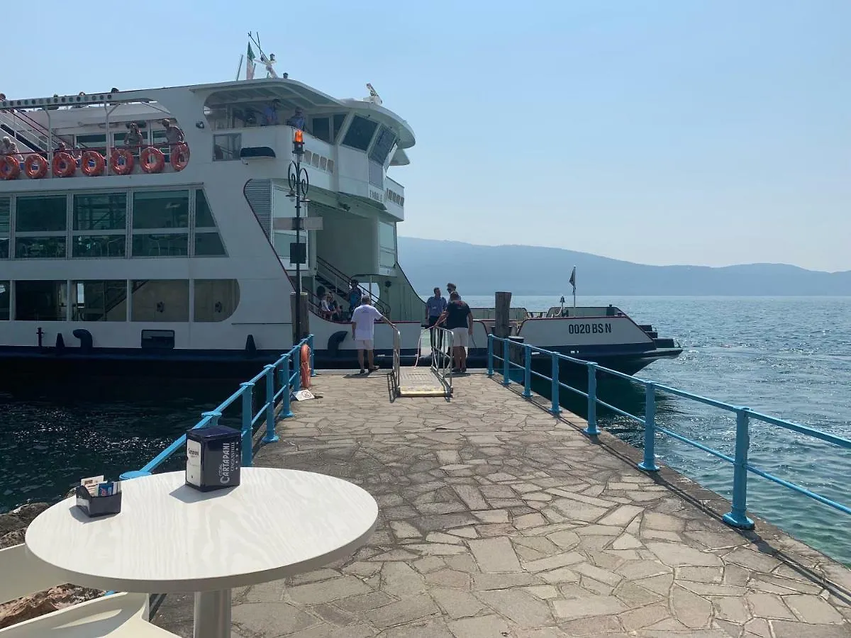 Al Lago da Lilly Gargnano Appartamento